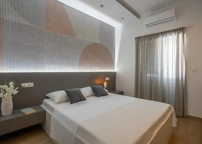 Jakic 1 Gostinjska kuća 4*