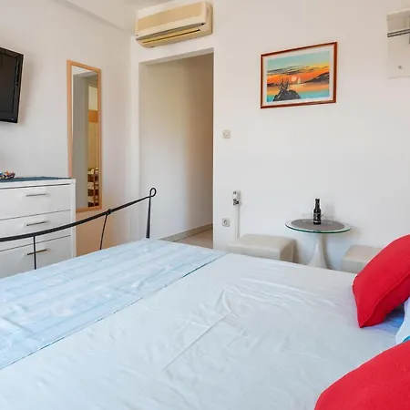 Jakic 1 게스트하우스 4*